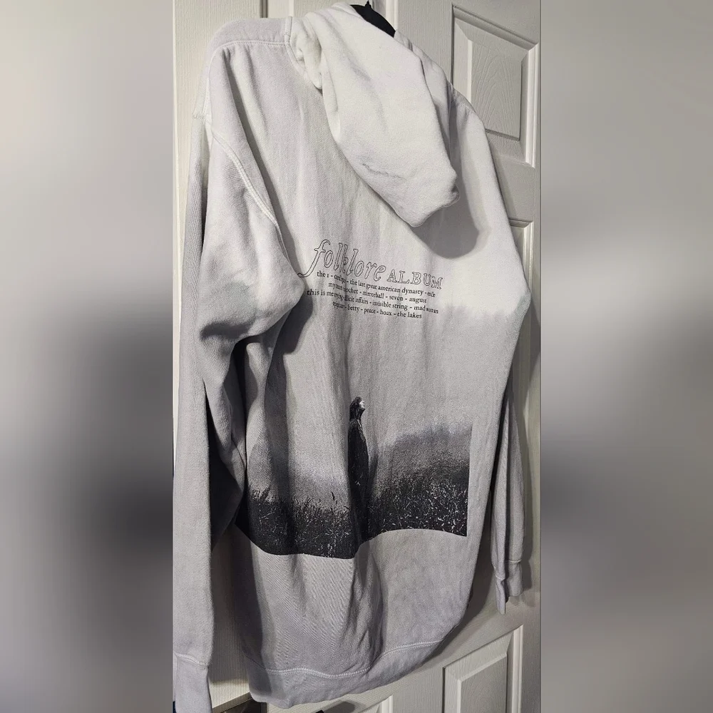 Taylor swift folklore hoodie - Picture 4 of 5